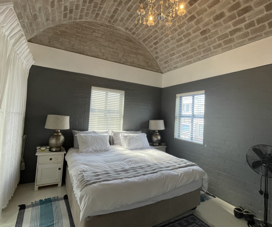 4 Bedroom Property for Sale in Paradise Beach Western Cape